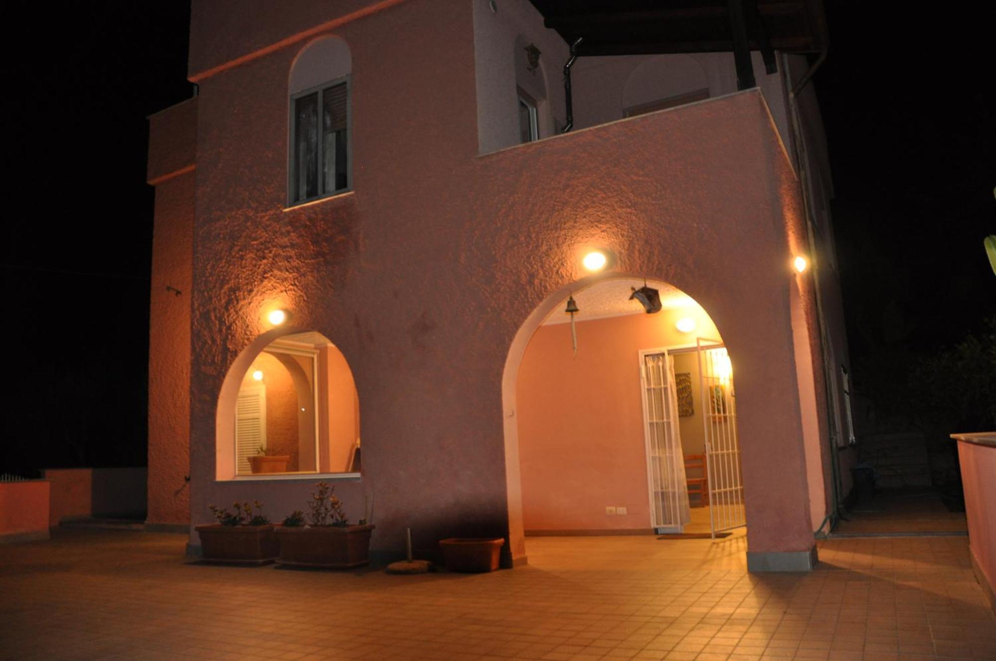 Villa Paolina Ceriale - App. 6 Posti Exterior foto
